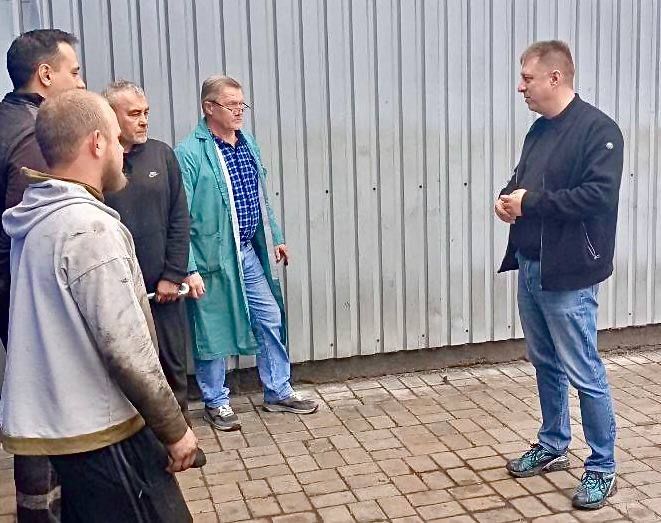 Михаил Меренков: Заместитель руководителя Управы Буденновского внутригородского района Геннадий Хоменок встретился с трудовым коллективом СТО «Дизель»