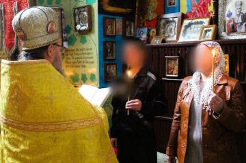 С причастием и духовной беседой: в макеевской исправительной колонии прошло Таинство Венчания