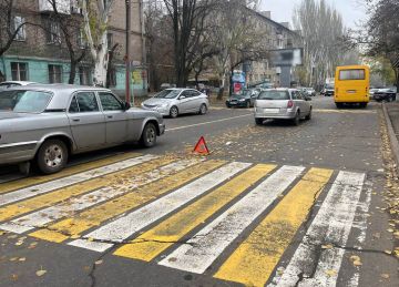 Полицейские устанавливают обстоятельства ДТП, результате которого травмирован ребёнок