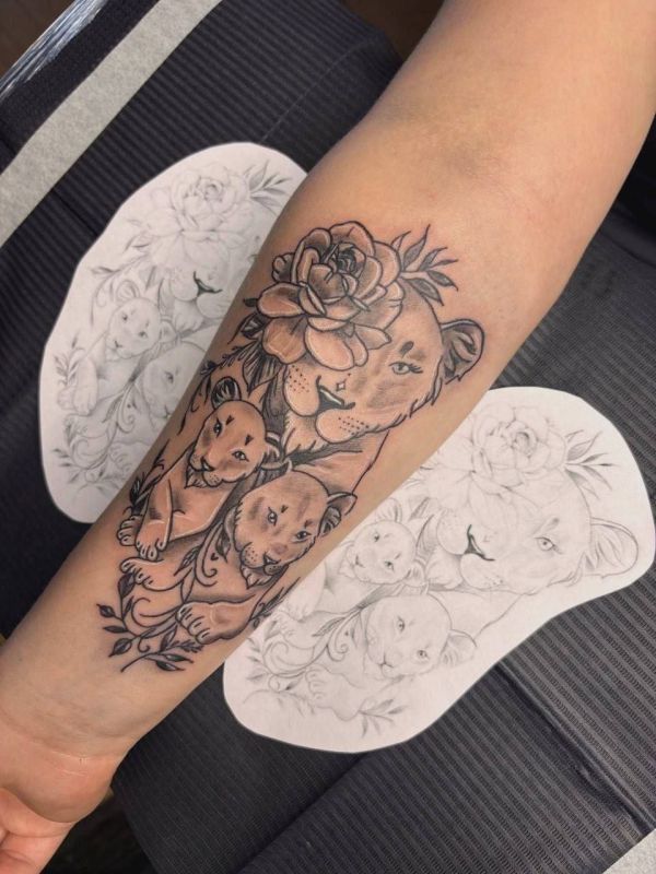 Привет! Я тату-мастер из Донецка