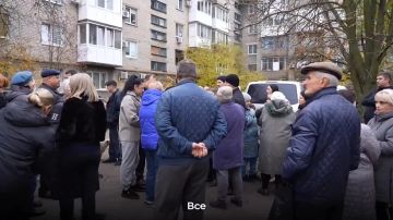 Алексей Муратов продолжает работу на сходах граждан