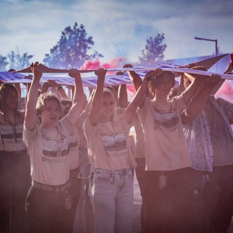 Убедись, что у тебя — сотни возможностей!