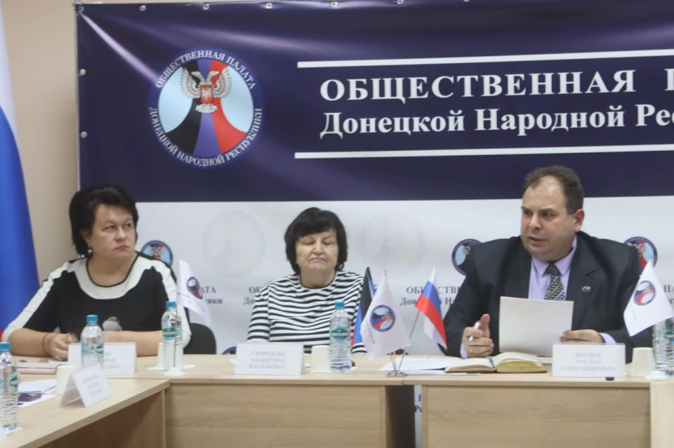 Как бороться с психологическим выгоранием сотрудников медучреждений Республики?