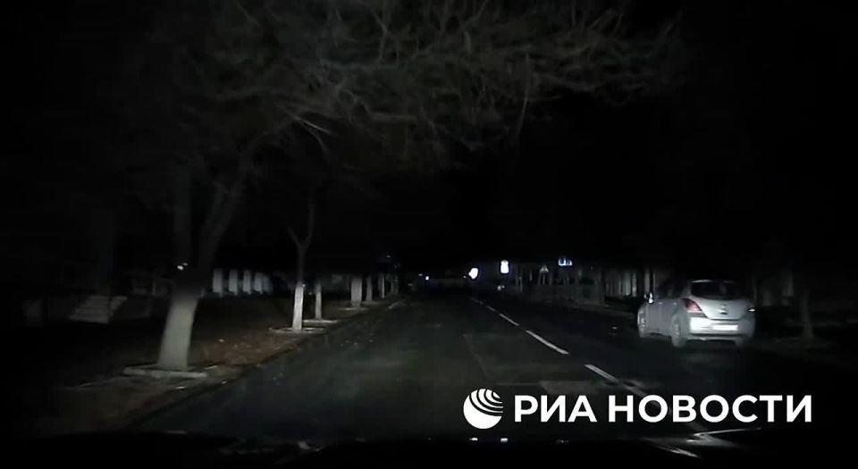 Электроснабжение пропало в нескольких районах Донецка, передает корреспондент РИА Новости