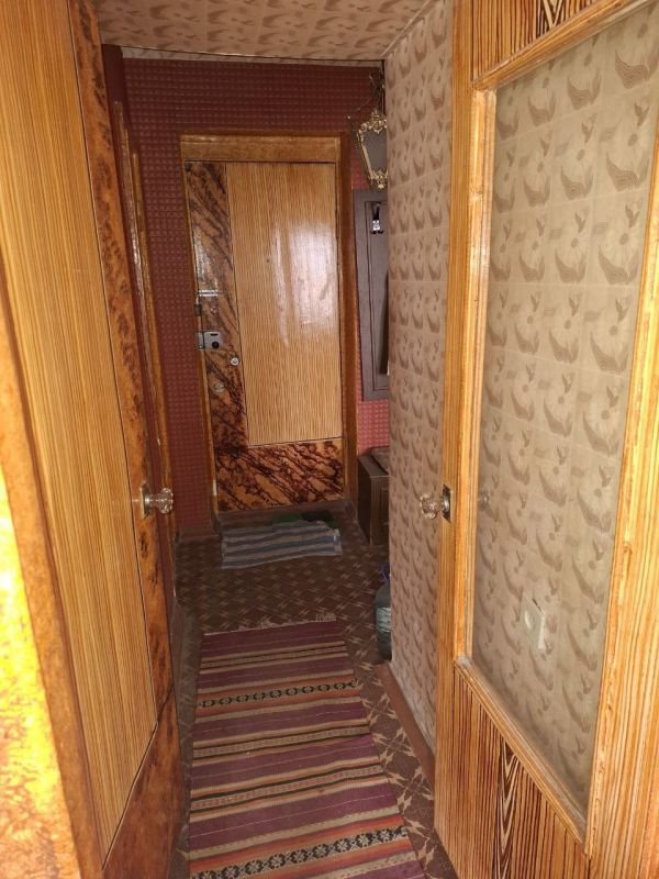 Продам 1 комнатную квартиру, Текстильщик, ОШ 88! 6/9, не угловая, жилое состояние, есть балкон