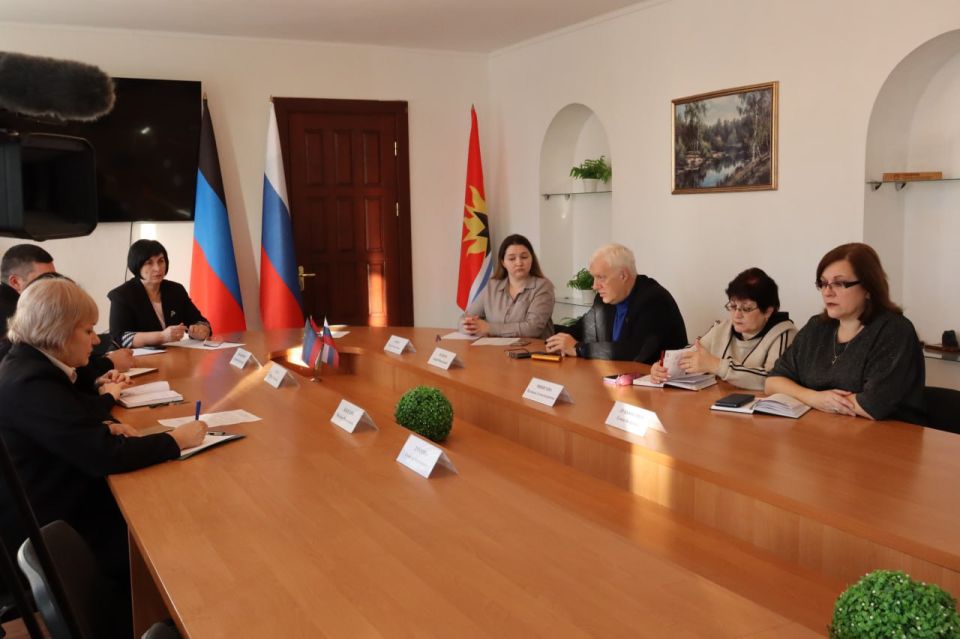  : , 18 ,            ,   ()   ...