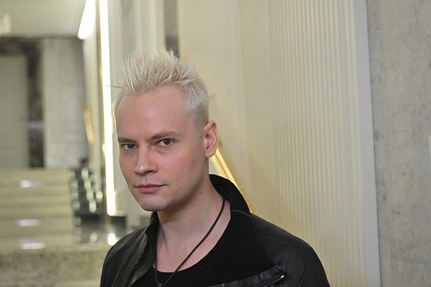 SHAMAN назвал правильным решением бракосочетание с Мизулиной в ЗАГСе Донецка