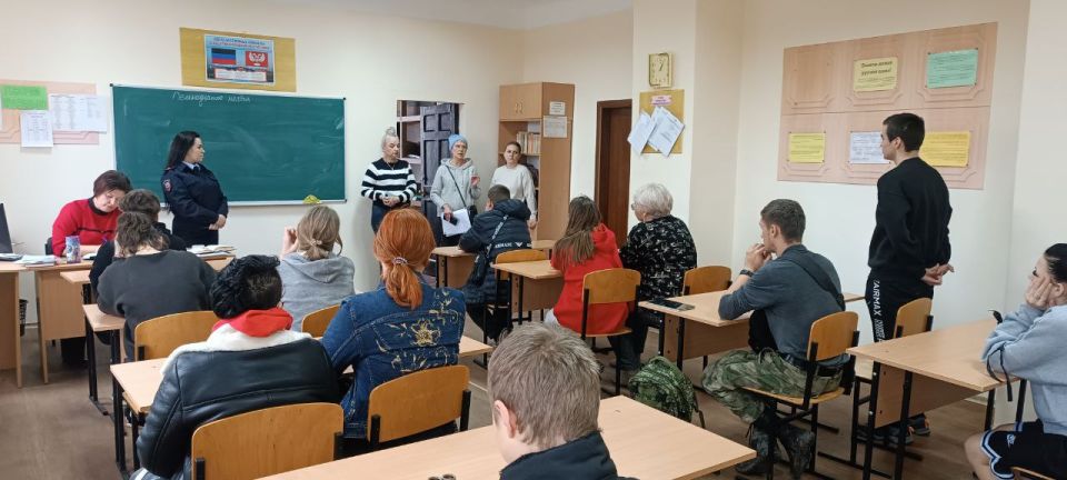     &quot;   &quot;,       ,       &quot;  &quot;...