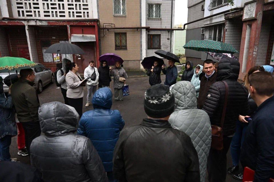 «Отопление работает исправно, есть вода по графикам»: Проблемы многоквартирного дома в Донецке решены после вмешательства Главы ДНР