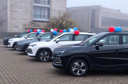 Фонд «Защитники Отечества» обеспечил еще пятерых ветеранов-защитников Донбасса автомобилями с ручным управлением