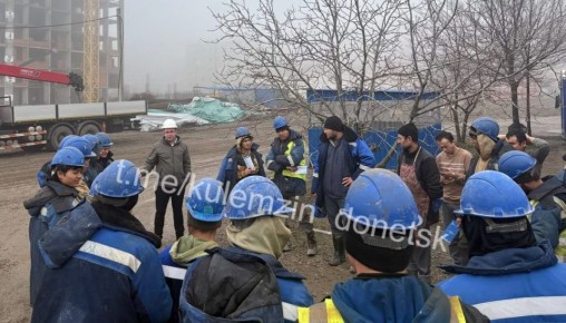 В Ворошиловском внутригородском районе города состоялась встреча с трудящимися-мигрантами, прибывшими в Российскую Федерацию