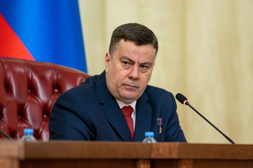 Сегодня День рождения отмечает Председатель Народного Совета Донецкой Народной Республики Константин Кузьмин!