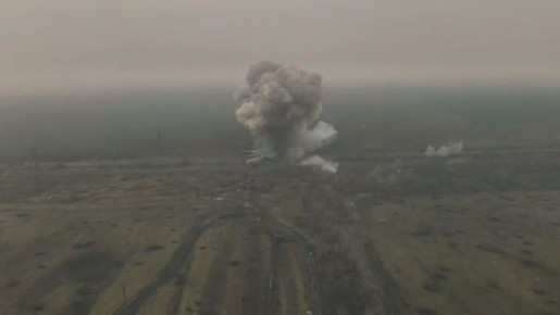 Юрий Баранчик: Смертельная красота. Прилёт русской авиабомбы ОДАБ-1500 с УМПК по позициям противника в Родинском Донецкой народной республики