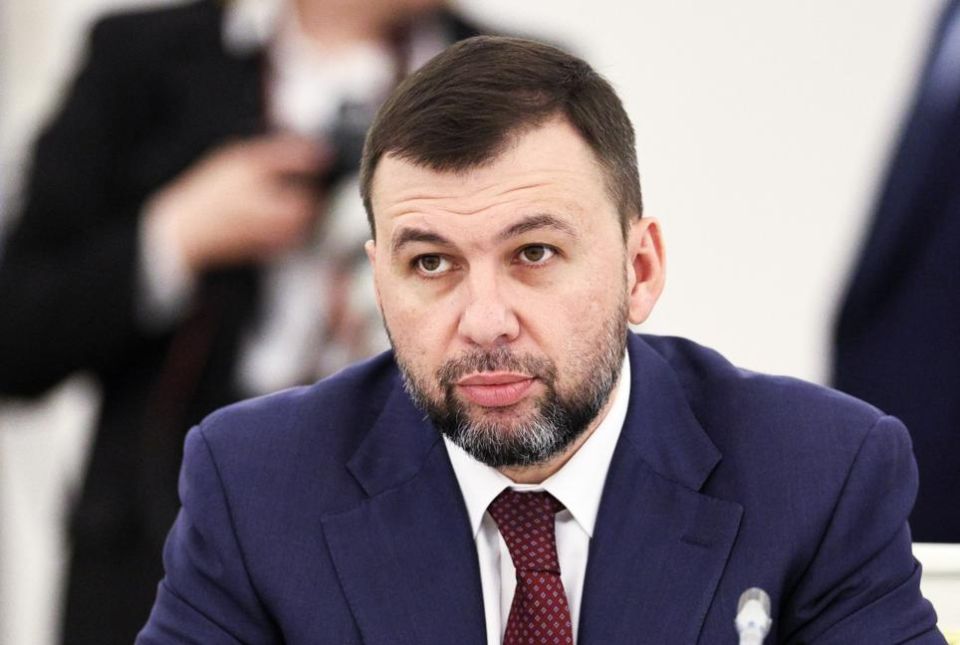 Пушилин и Якушев наградили победителей конкурса проектов среди секретарей ЕР в ДНР