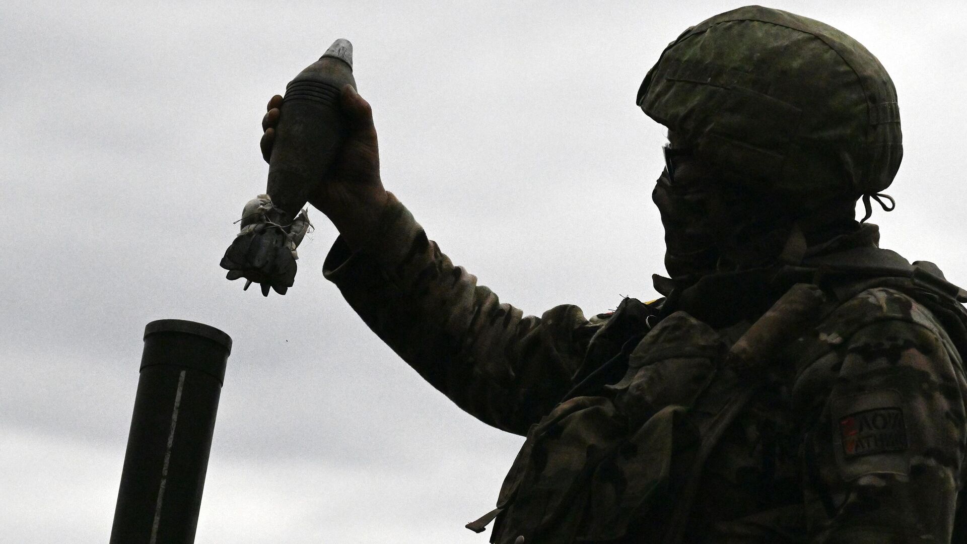 Группировка "Восток" развивает наступление на трёх направлениях в Донбассе