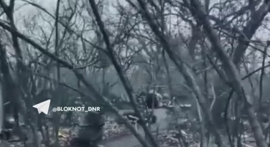 С Днём матери всех мам поздравляют военнослужащие 656 полка