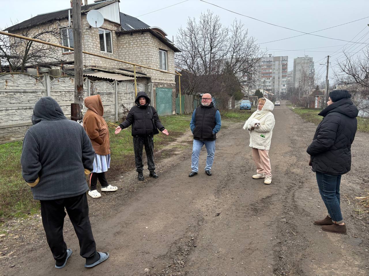 Продолжаются сходы с жителями Ленинского района г. Донецка