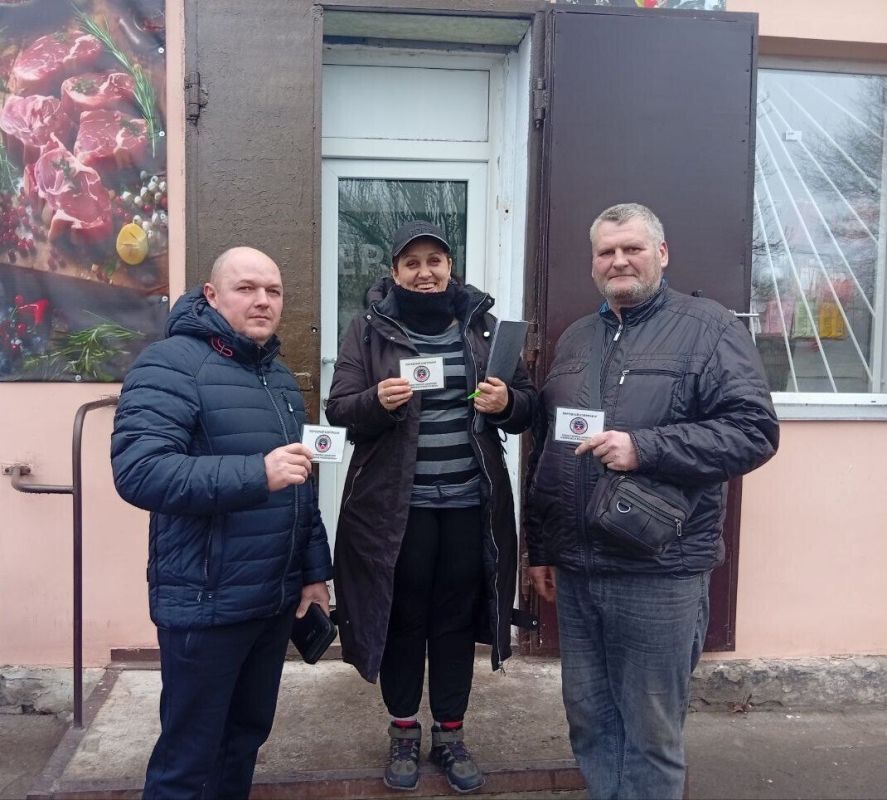 Наталья Бегуненко: В Петровском районе прошел плановый рейд Народного контроля по соблюдению правил торговли и санитарных норм