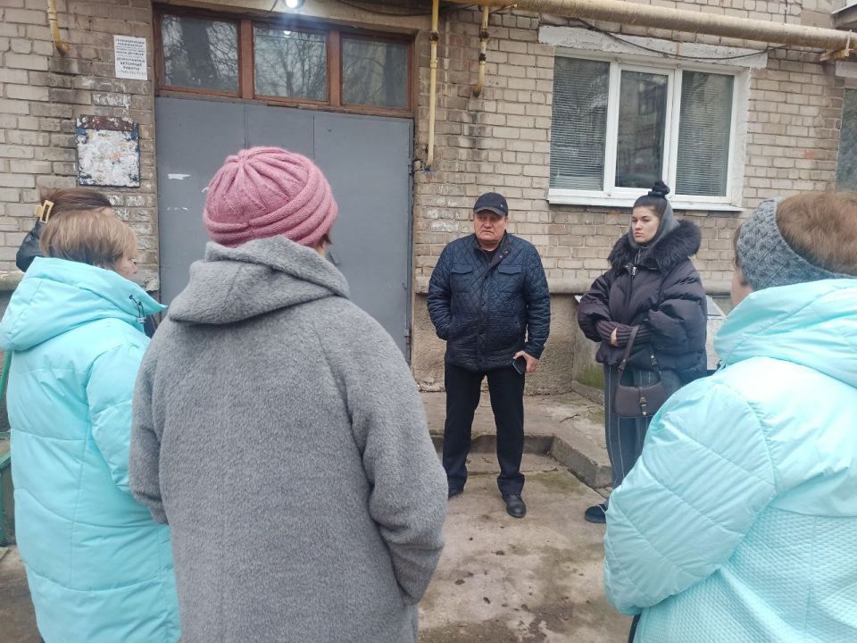 Валентин Левченко: Провел встречу с активом многоквартирного дома №3 в переулке Россини