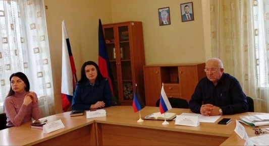 Наталья Бегуненко: В Управе Петровского внутригородского района Администрации городского округа Донецк прошло заседание Комиссии по делам несовершеннолетних и защите их прав