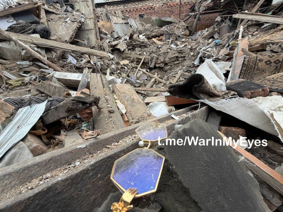 Грэм Филлипс: Последствия обстрела Центрально-Городского района Горловки сегодня ночью