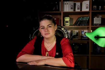 6  2022 ,      ,     ,      