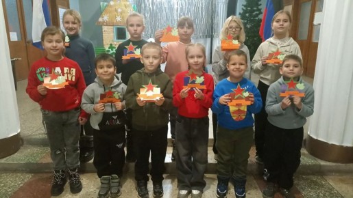 Сегодня, 9 декабря 2025 года, в России отмечается День Героев Отечества