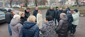 , 10  2025 ,      ,      : . , 156