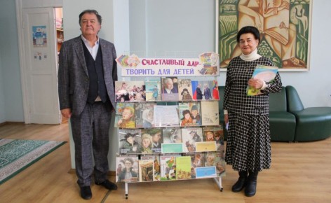 Важный гость в Главной детской библиотеке Республики