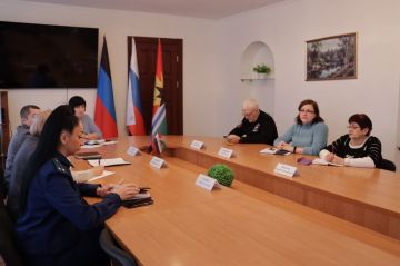 Андрей Бедило: Сегодня, 16 декабря, принял участие в расширенном аппаратном совещании с участием руководителей администрации городского округа, руководителей отраслевых (функциональных) и территориальных органов...