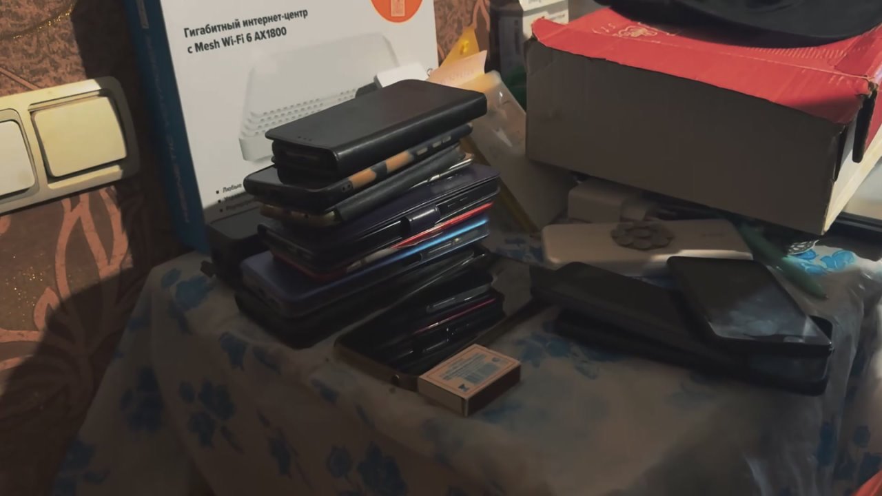 Обналичивали украинскую гривну: в Горловке спецслужбы задержали валютную ОПГ