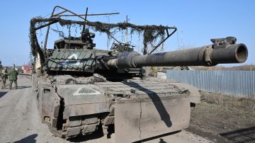 Первая потеря: австралийский танк Abrams уничтожен дронами на Донбассе