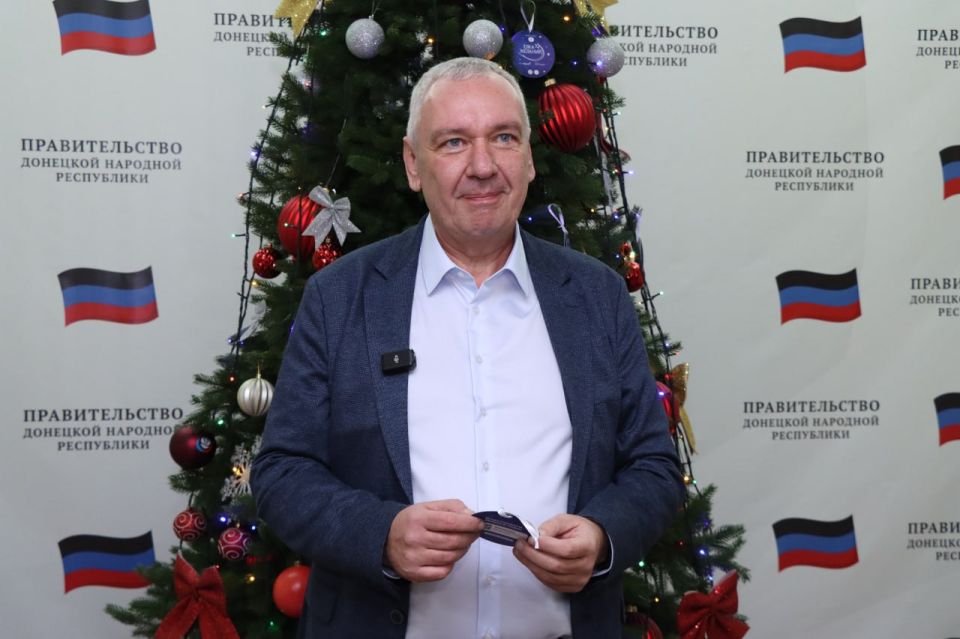 Благотворительный проект «Елка желаний» проводится уже несколько лет, позволяя россиянам исполнить мечты детей