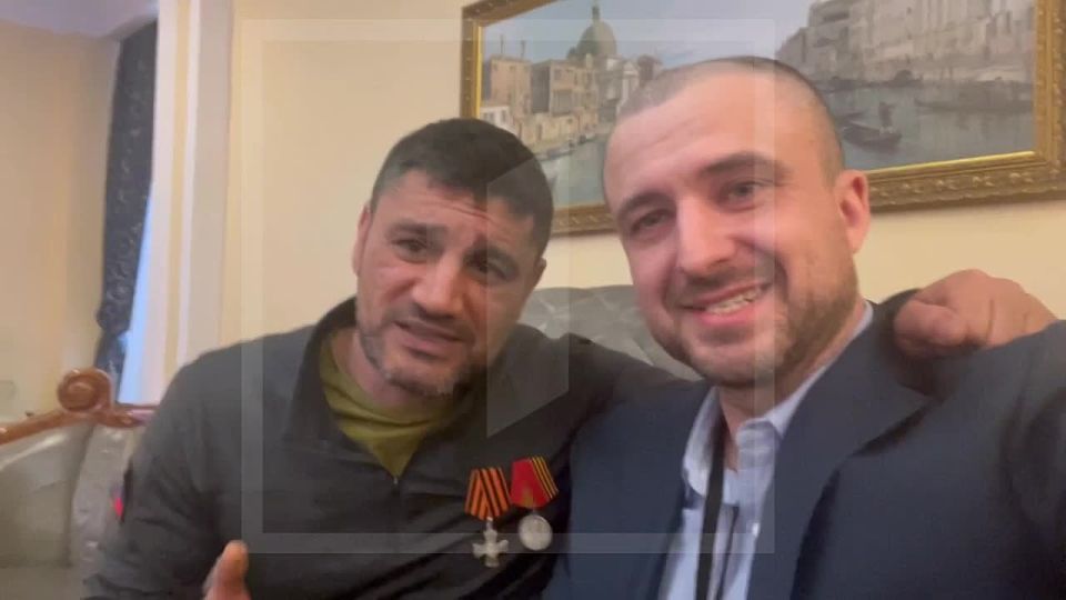 Первые поздравления с наступающими праздниками для зрителей ПРК от наших друзей!