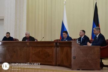 ������ ����������: ���������� 80-� ��������� ��������� ��������� ������ �������� �������� ���������� I ������