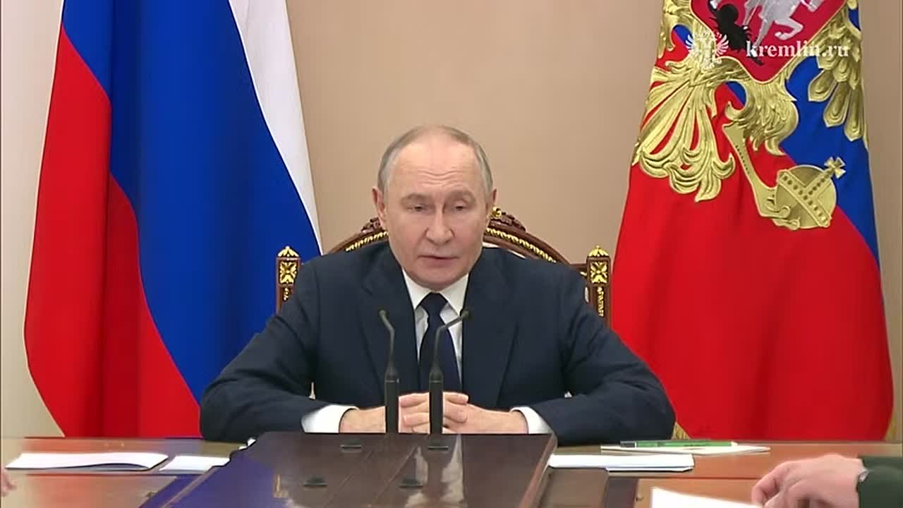 WarGonzo: Наступление к Запорожью и 20 км до Сум: в Кремле обсудили ситуацию на фронте