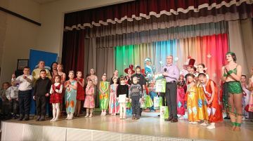 Елена Рязанцева: Подарок от всего сердца: в Пролетарском районе Донецка устроили праздник для детей героев