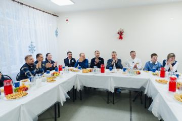 Андрей Крамар: Вот и завершается 2025 год – еще один год нашего труда во имя возрождения и развития Донбасса, еще один год борьбы за нашу Республику, за Православие и за Россию