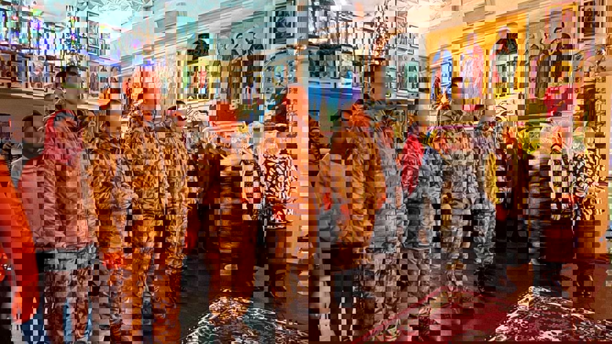 Военнослужащие "стальной" бригады Росгвардии приняли участие в Рождественских богослужениях в храмах Донецкой Народной Республики