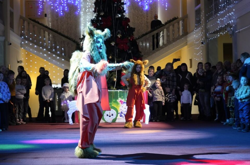 Донецкий РАМТ подвел итоги успешной новогодней кампании, собрав аншлаги