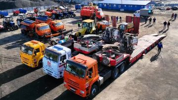 Столица оказала масштабную поддержку новым регионам, передав в их распоряжение около 300 единиц специализированной коммунальной техники