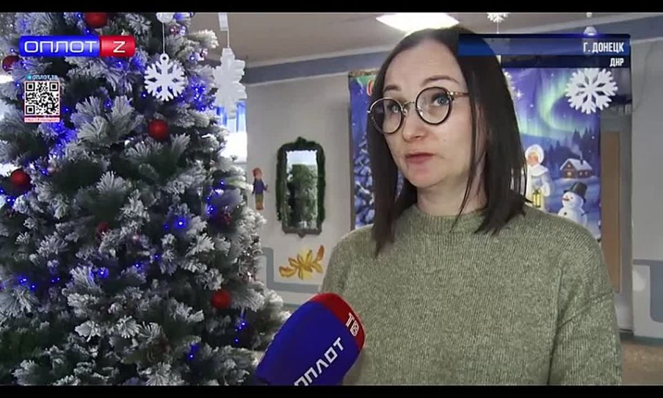 Олег Трофимов: В школах ДНР обновляют материально-техническую базу учебных кабинетов