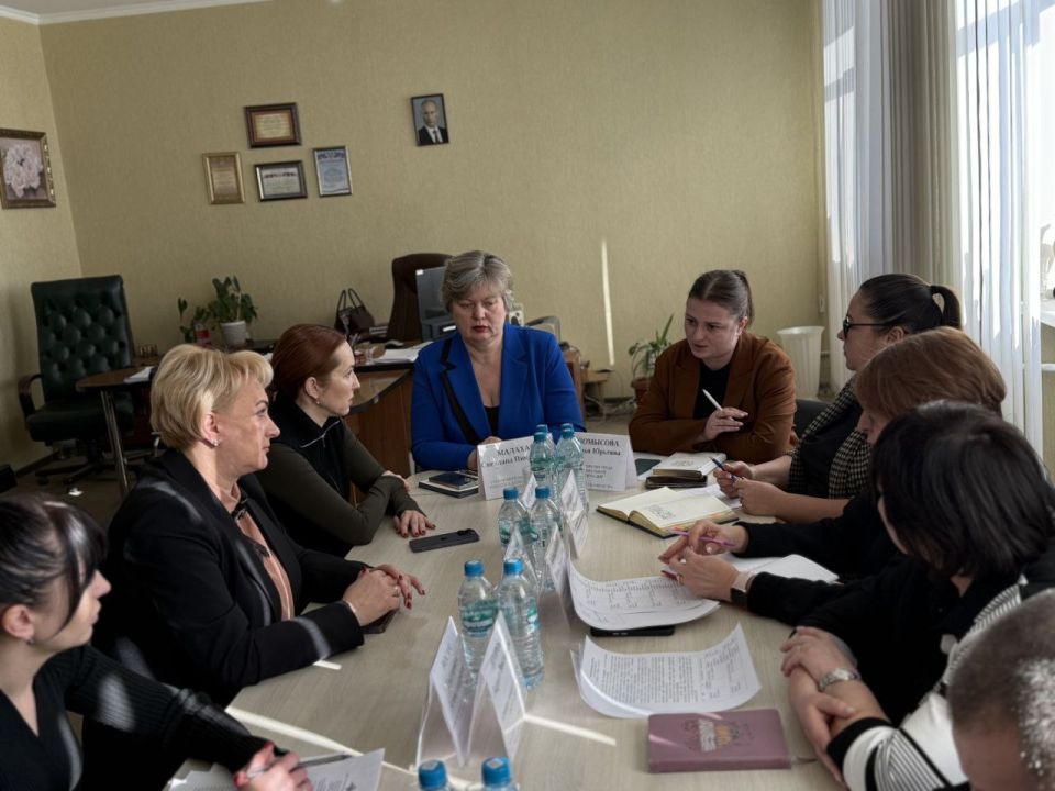 Екатерина Мартьянова приняла участие в межведомственном совещании, посвящённом вопросам защиты детей, проживающих в приёмных семьях