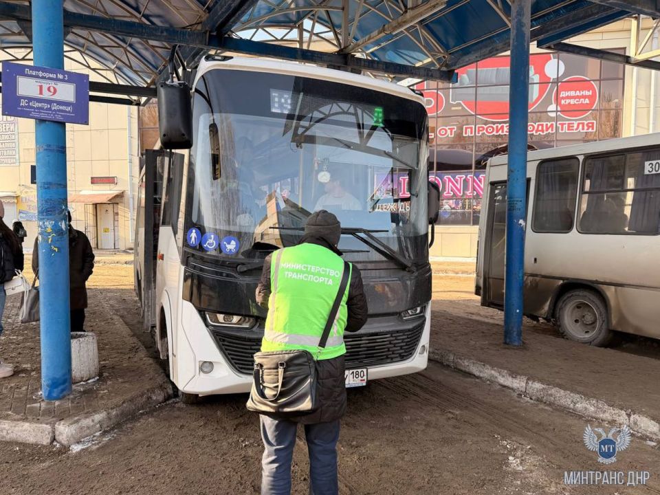 Восемь из десяти в удовлетворительном состоянии: Минтранс ДНР проверил макеевские автобусы