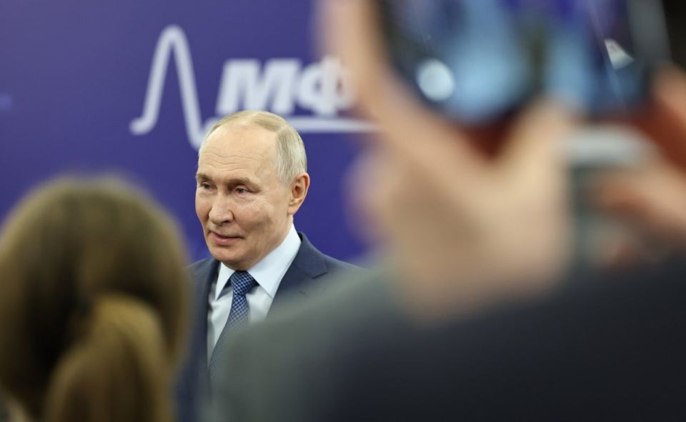 Андрей Крамар: В преддверии Дня российского студенчества (а в простонародье – Татьяниного дня) фокус общероссийской повестки вновь на нашей молодежи – на тех, кто уже сегодня готовится нести и продвигать наше завтра