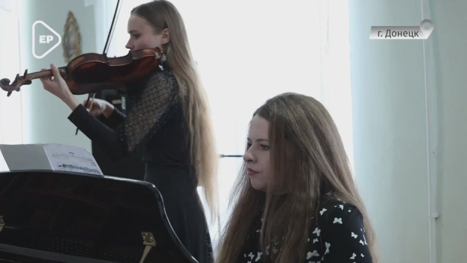 Музыка без границ: Рипсимэ Айрапетянц провела мастер-класс для детей Донецка