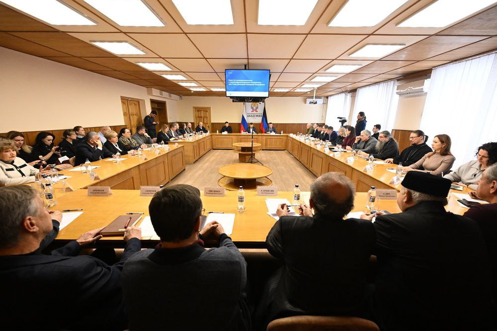 Сергей Прокопенко: Принял участие в заседании Совета по вопросам межнациональных и межконфессиональных отношений