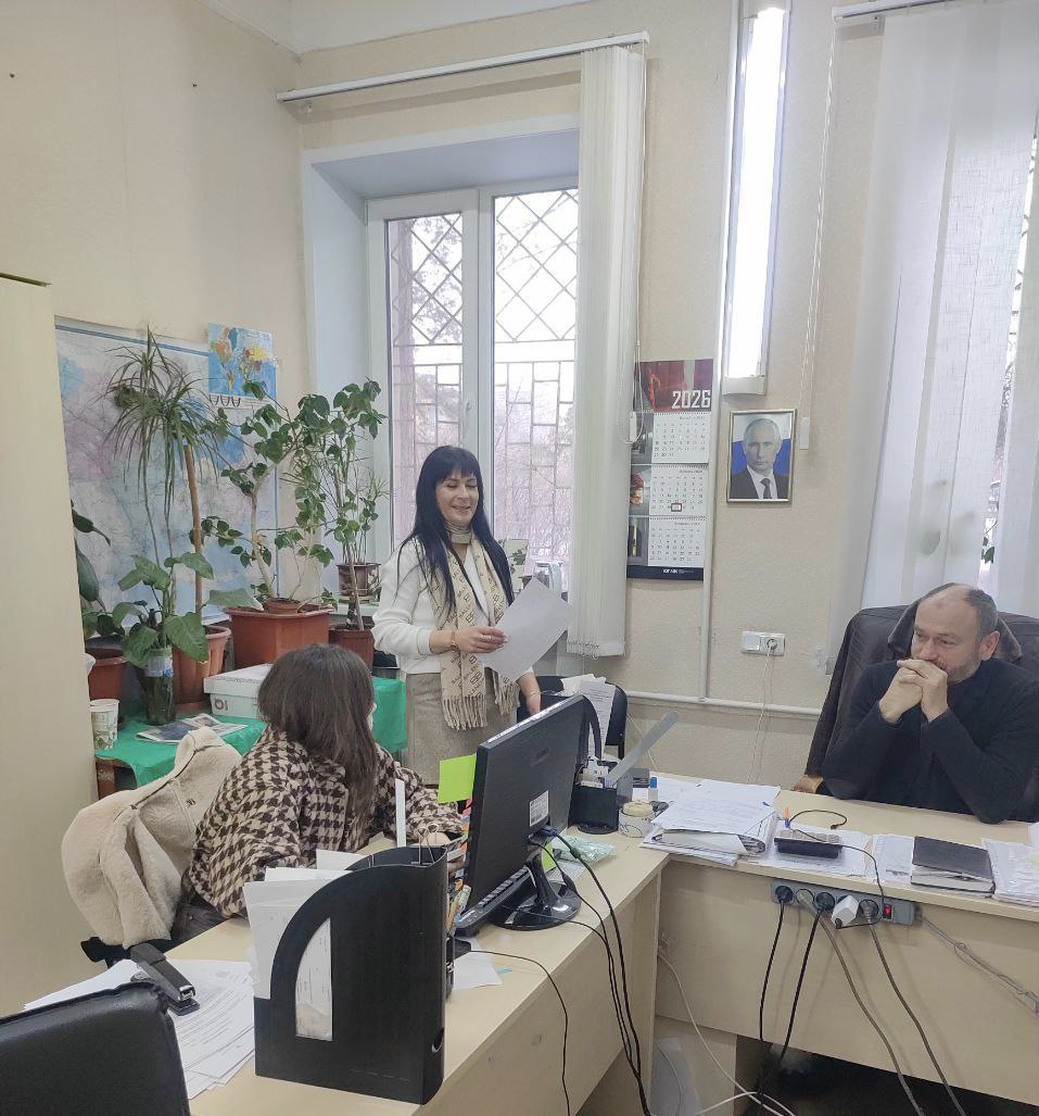 Депутат Старобешевского муниципального совета ДНР Партии «ЕДИНАЯ РОССИЯ» Виктория Эрмитали провела встречу с трудовым коллективом Филиала № 6 "Комсомольское рудоуправление" ООО "ЮГМК ДОНЕЦК"