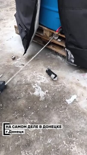 Замёрз кран? Есть решение. Интересный способ избавления ото льда в кранах замёрзших бочек придумали дончане