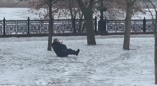 ����� �������: ������������� � �������� ������� ������� � ������� � ������� �����) �������� 46 �������